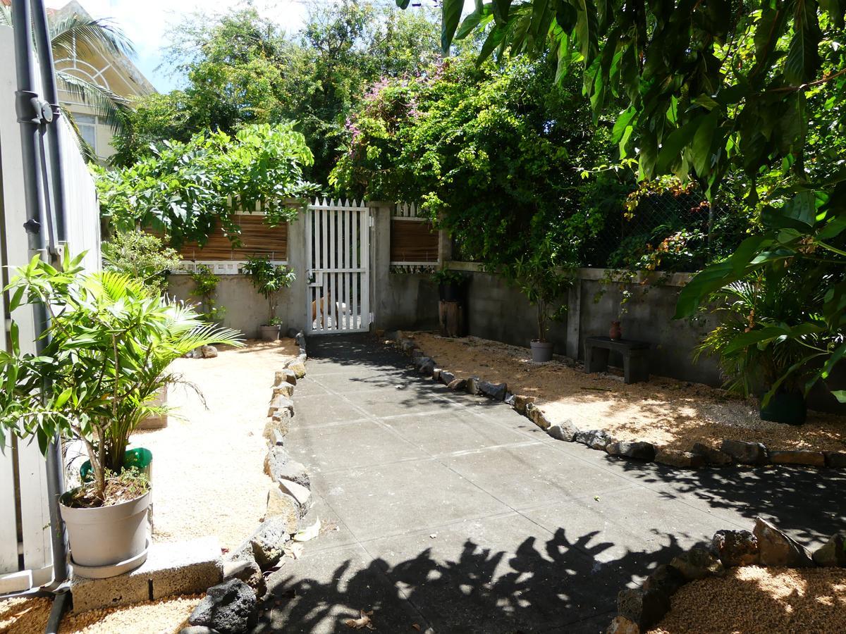 Maison Sandra Montchoisy Bagian luar foto